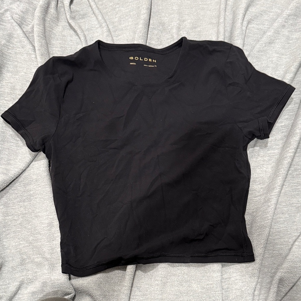 Aritzia BUTTER Essential Waist T Shirt *NWOT*